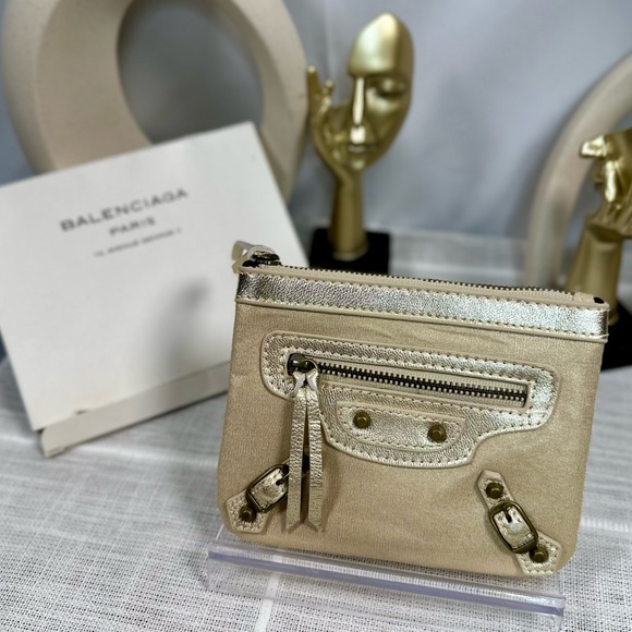 NEW! Balenciaga Parfums Ivory Gold Pouchette - Picture 3 of 12